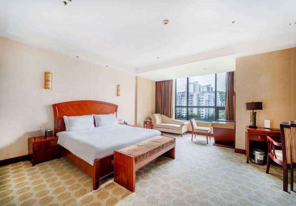 Чунцин: Ramada Plaza by Wyndham Chongqing West