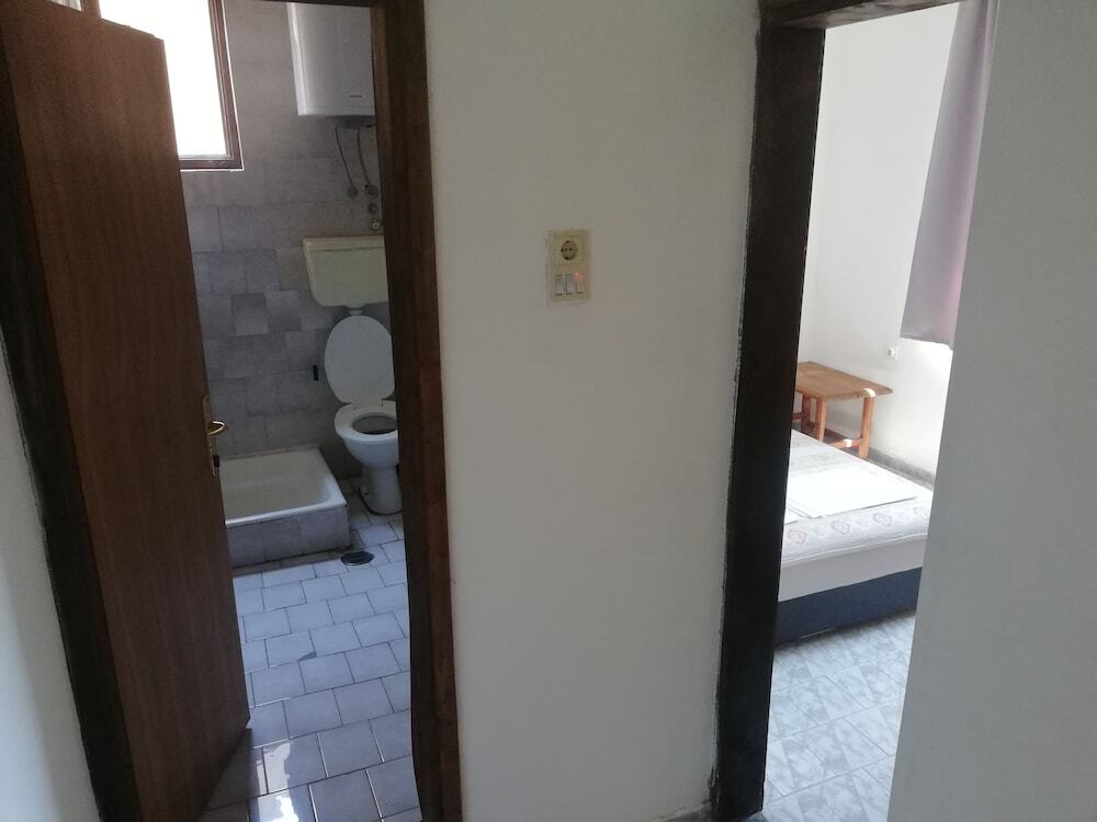 Добро Вода: Apartmens & rooms Sunset