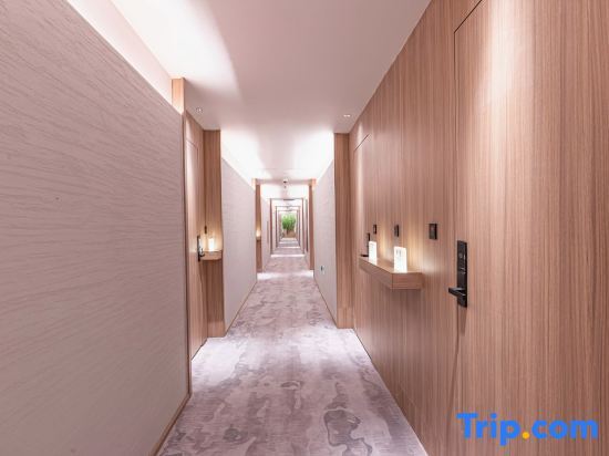 Шанхай: Shanghai Yuetingju City Nature Hotel (Songjiang University Town)