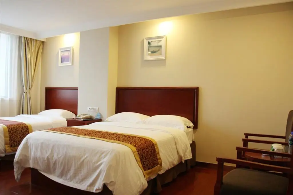 Вэйхай: GreenTree Inn Weihai Bus Station High Speed Rail Station Express Hotel