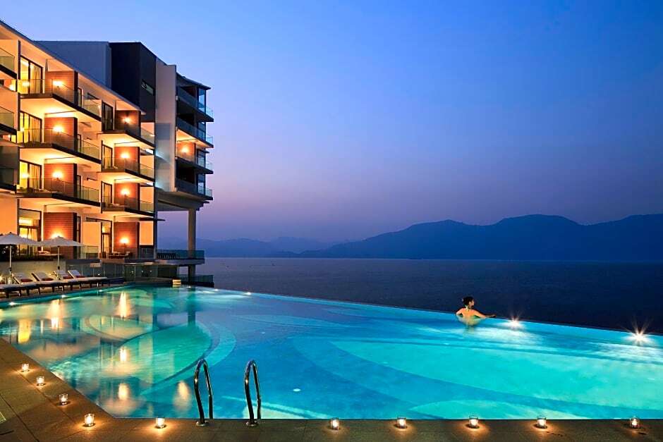 Crowne Plaza Huangshan Taiping Lake — фото 1