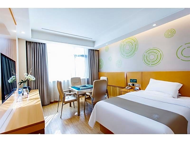 Фуян: GreenTree Inn Fuyang Linquan County Economic Development Zone Xingye Road Branch