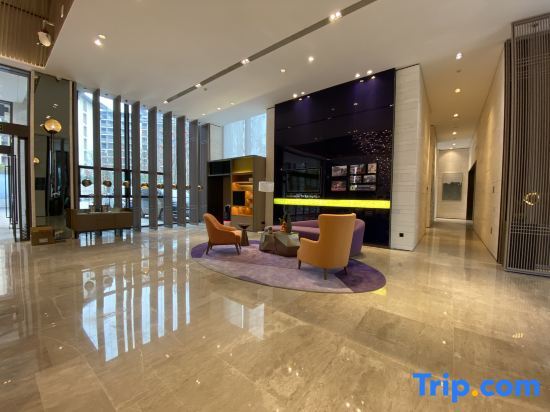 Лешан: Hampton by Hilton Emeishan