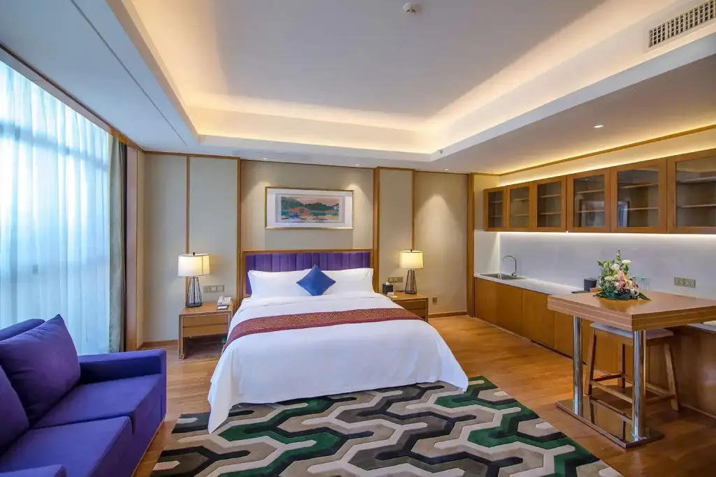 Цзыян: Howard Johnson by Wyndham Qunsheng Plaza Guizhou