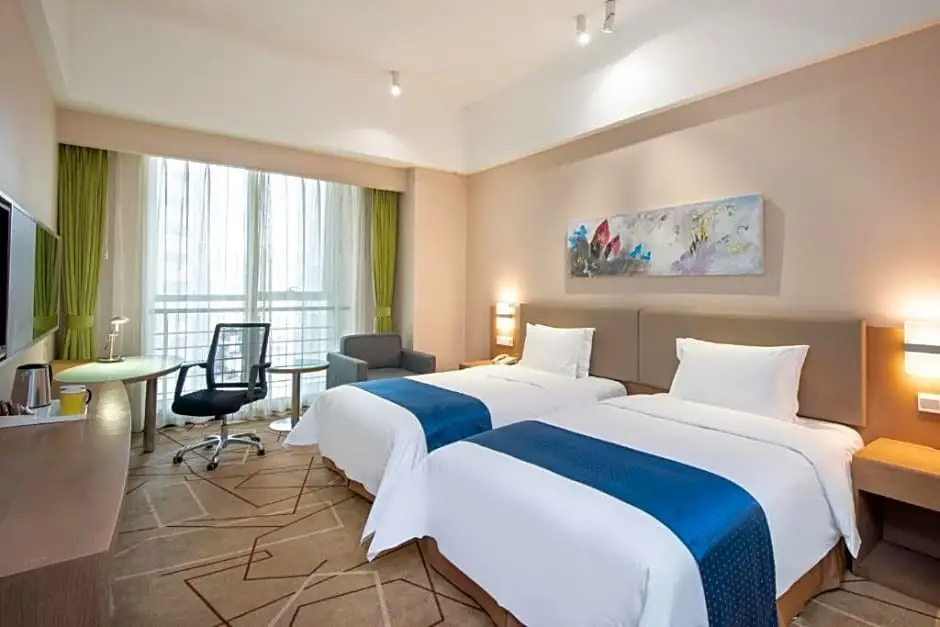 Чэнду: Holiday Inn Express Chengdu Jinfu
