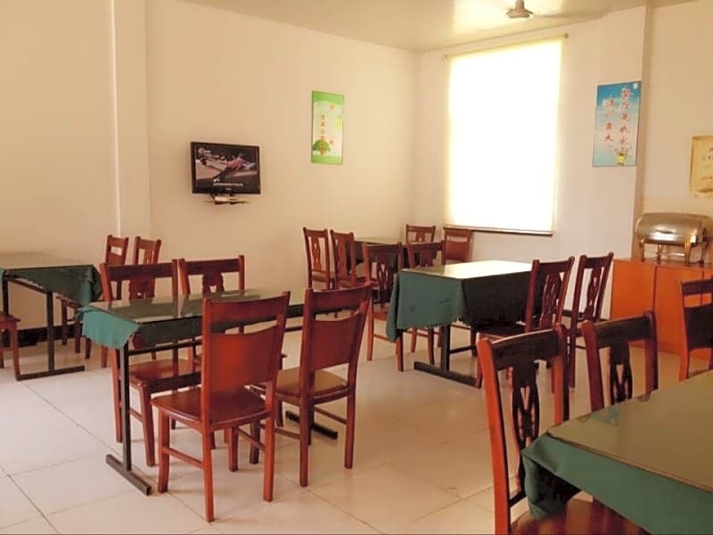 Янчжоу: GreenTree Inn Jiangsu Yangzhou Jiangdu South Xindu Road Trade City Express Hotel