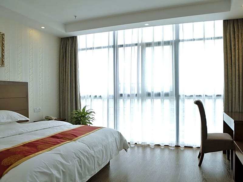 Наньтун: GreenTree Inn JiangSu NanTong ChongChuan District ZhongNan Century City Express Hotel