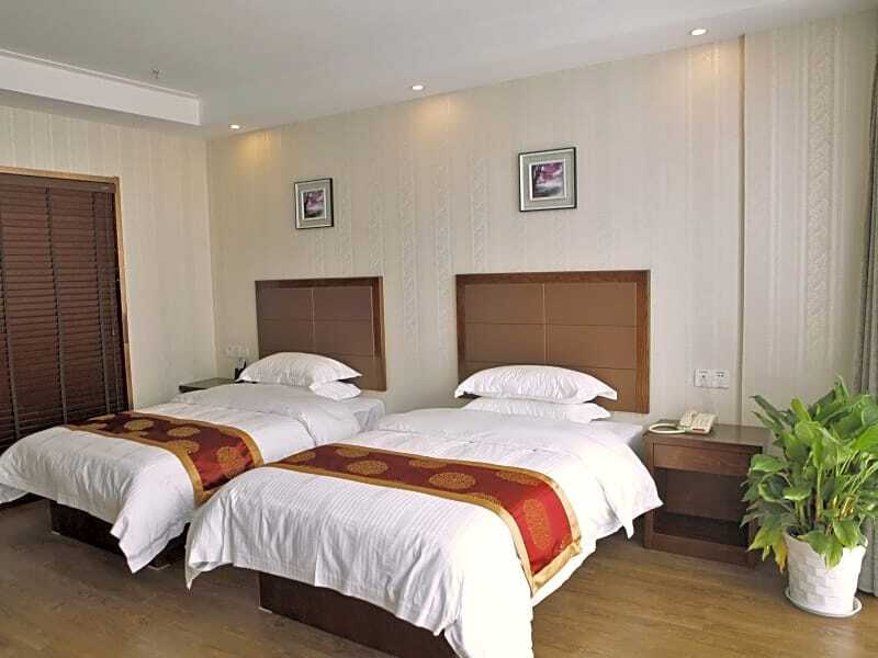 Наньтун: GreenTree Inn JiangSu NanTong ChongChuan District ZhongNan Century City Express Hotel