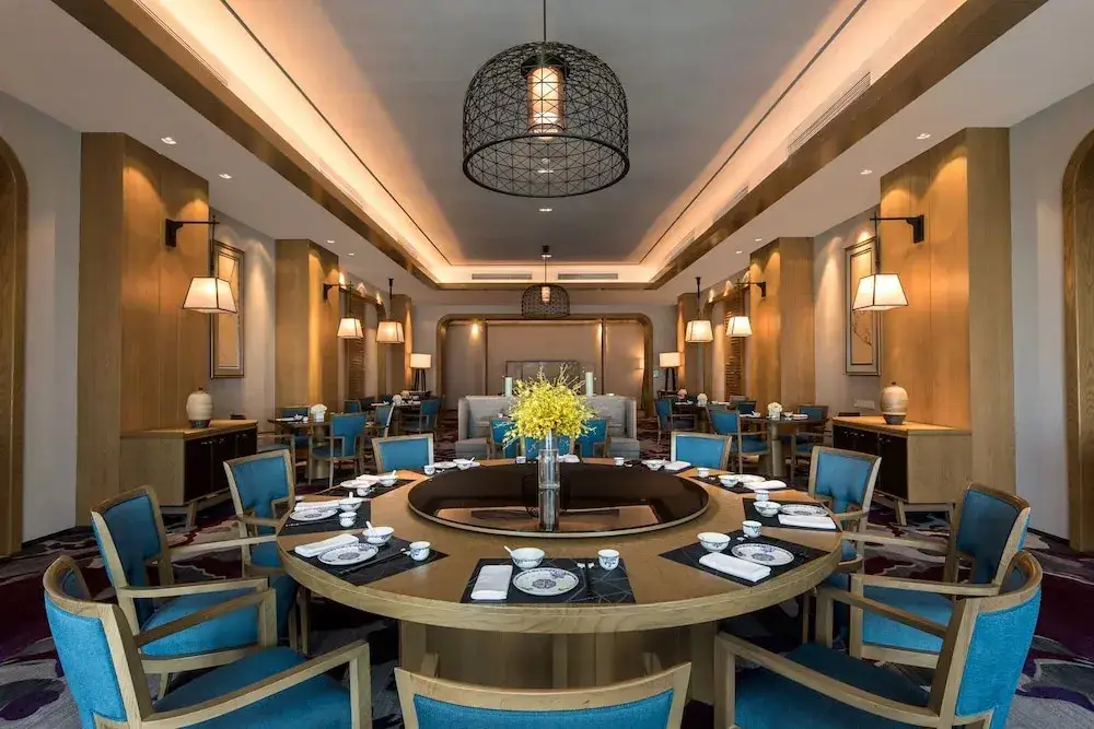 Циндао: Crowne Plaza QingdaoOrientalMovieMetropolis