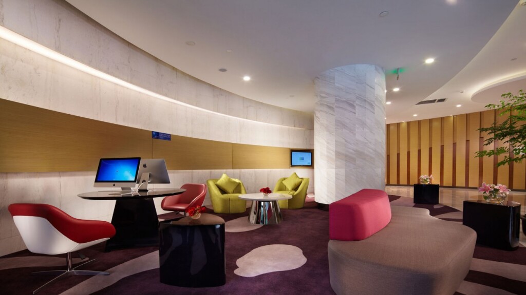 Наньтун: Nantong Jinqiao Holiday Inn