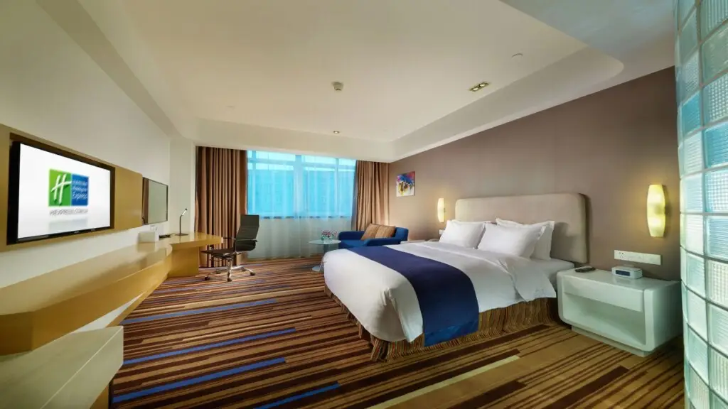 Наньтун: Nantong Jinqiao Holiday Inn