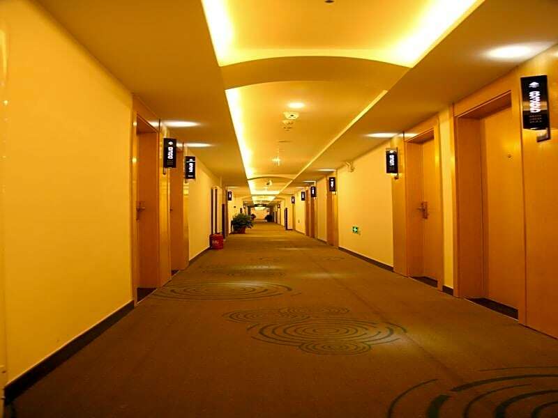 Пекин: GreenTree Inn Beijing Shunyi District Fengbo Subway Station Hotel