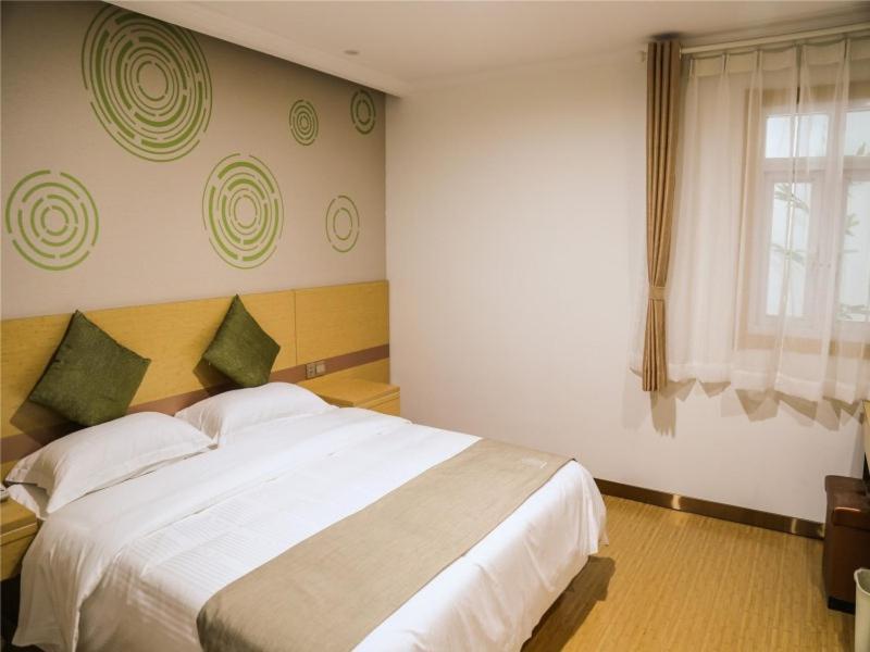 Нанкин: GreenTree Inn Nanjing Zhongshan Mausoleum Scenic Area Zhongling Street Subway Station