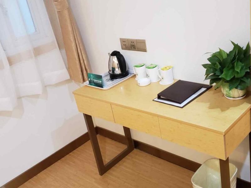 Нанкин: GreenTree Inn Nanjing Zhongshan Mausoleum Scenic Area Zhongling Street Subway Station