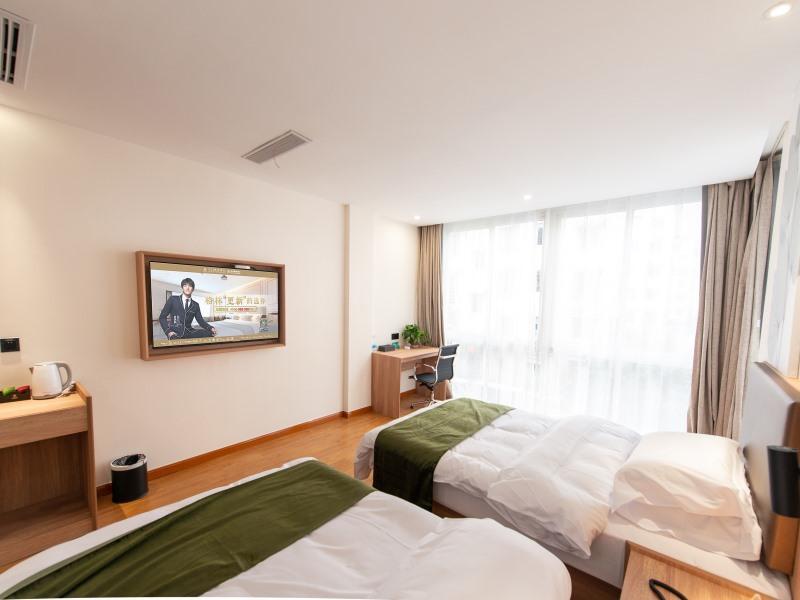 Уси: GreenTree Inn Wuxi Jiangyin City Wanda Plaza Tongfu Road Express Hotel