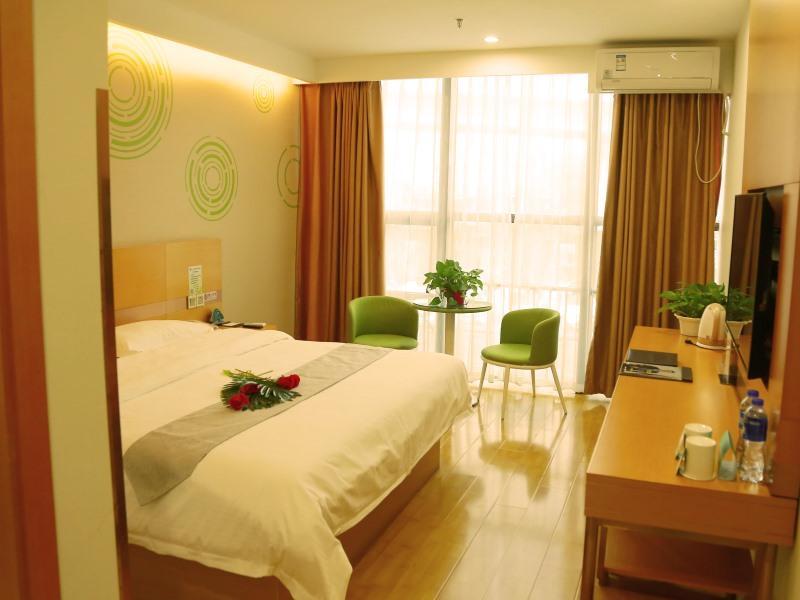 Пекин: GreenTree Inn Beijing Magezhuang Metro Station Express Hotel