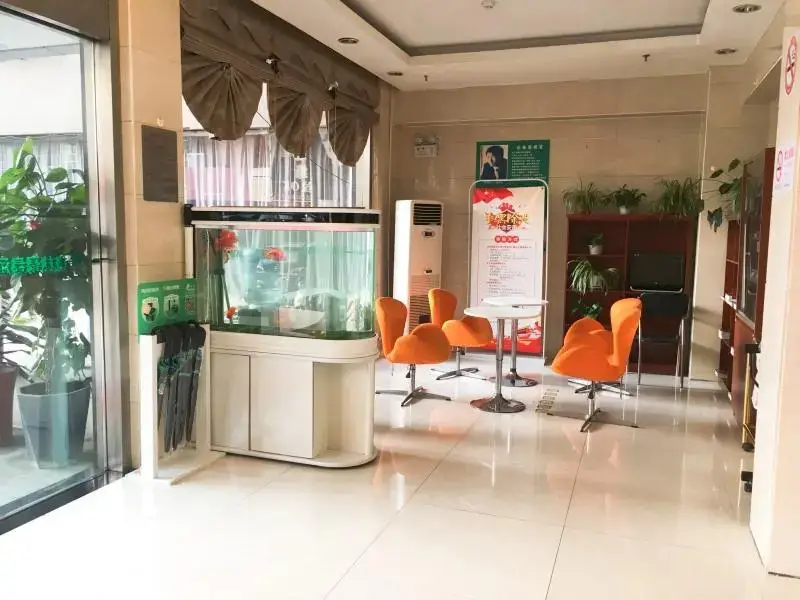 Шанхай: GreenTree Inn Shanghai Meilan Lake Hutai Highway Express Hotel ******DUPLICATE*******