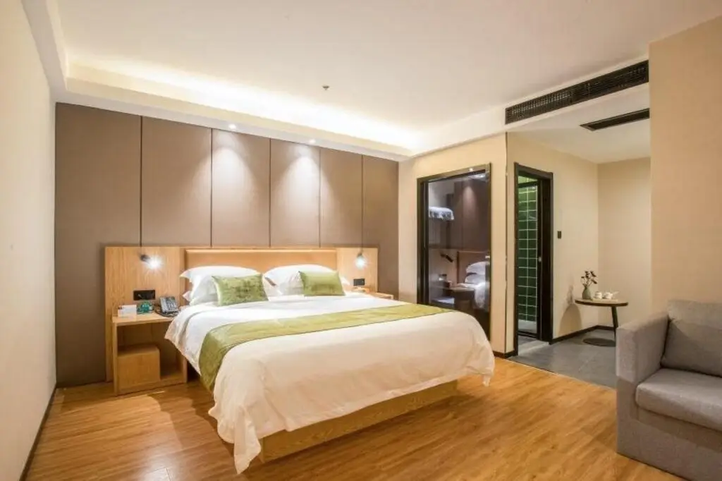 Наньтун: GreenTree Inn Nantong Railway Station Express hote
