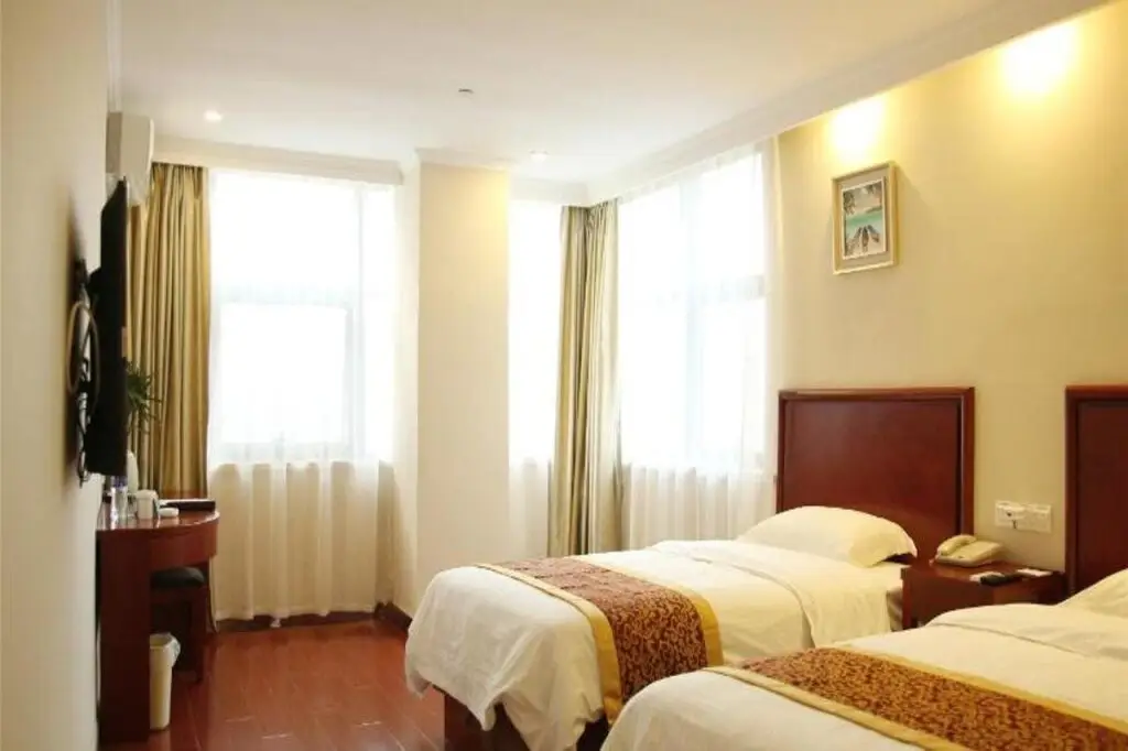 Пекин: GreenTree Inn Beijing Tongzhou Universal Studios Express Hotel
