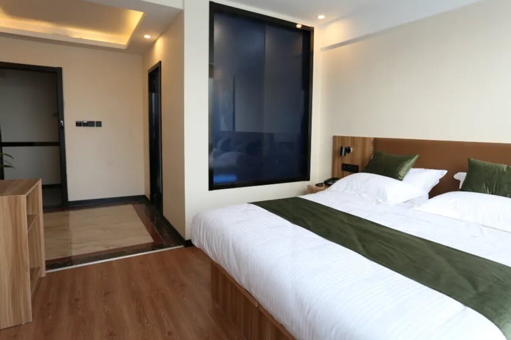 Шанхай: Greentree Inn Shanghai International Exhibition Ce