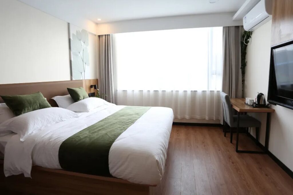 Шанхай: Greentree Inn Shanghai International Exhibition Ce