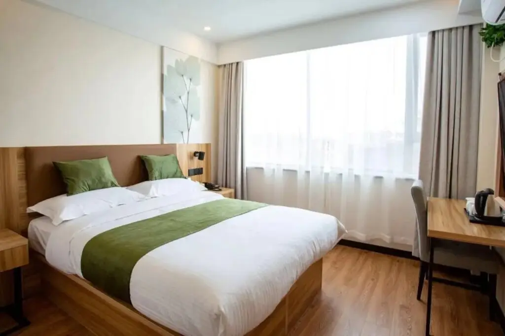 Шанхай: Greentree Inn Shanghai International Exhibition Ce