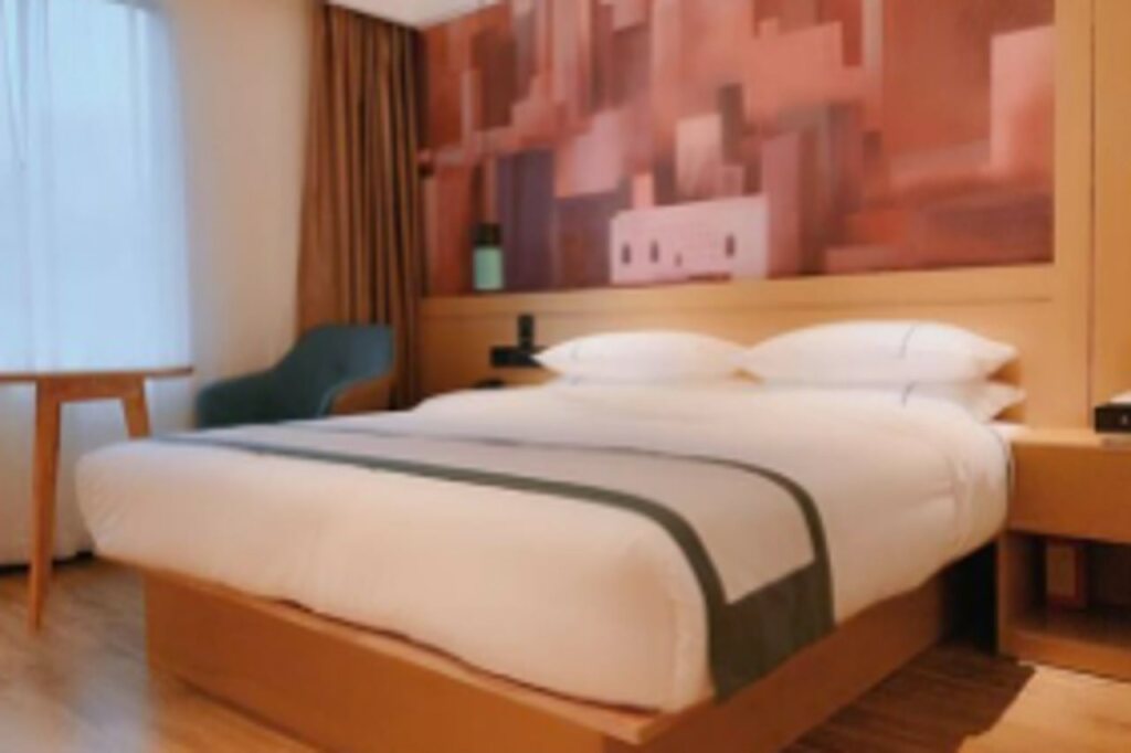 Шэньчжэнь: City Comfort Inn (Shenzhen Convention and Exhibition Center Huaqiangbei Metro Station)