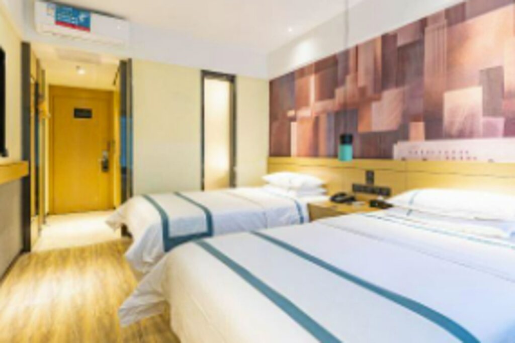 Шэньчжэнь: City Comfort Inn (Shenzhen Convention and Exhibition Center Huaqiangbei Metro Station)