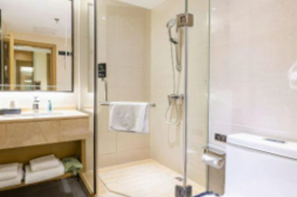Шэньчжэнь: City Comfort Inn (Shenzhen Convention and Exhibition Center Huaqiangbei Metro Station)