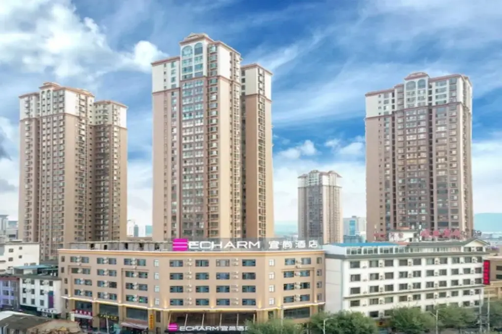 Echarm Hotel (Mile) — фото 1