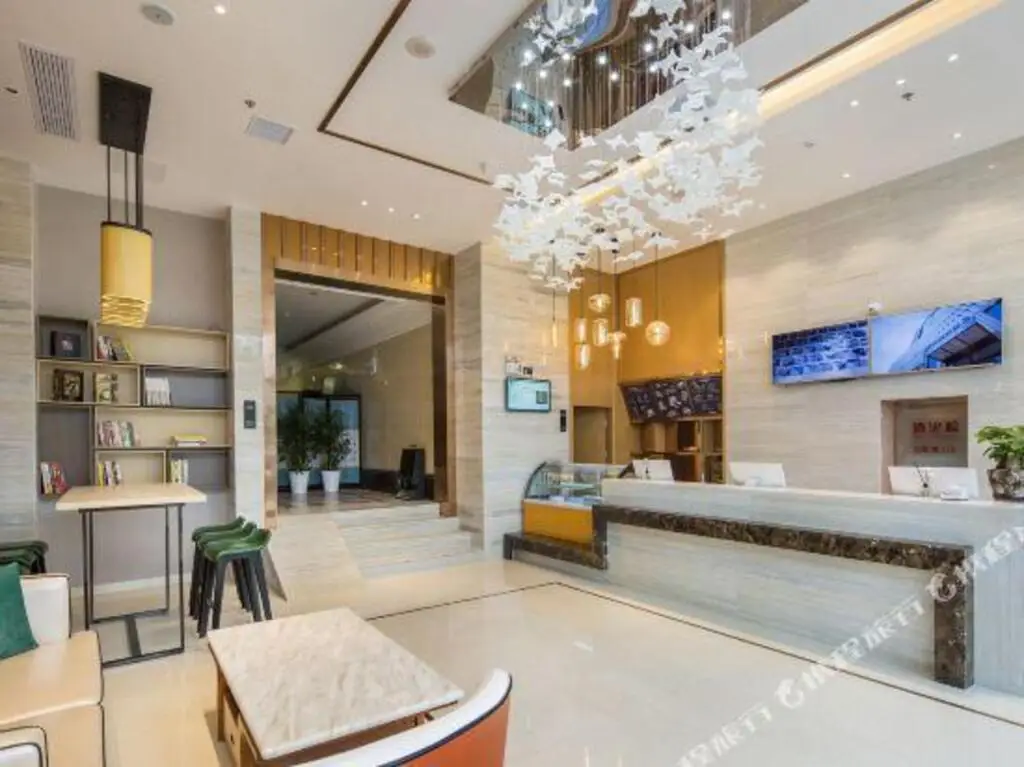 Чанша: City Comfort Inn (Changsha High-speed Railway Station West Square)