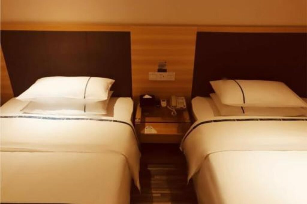 Чжухай: City Comfort Inn Zhuhai Jinwan Hangkong Xincheng