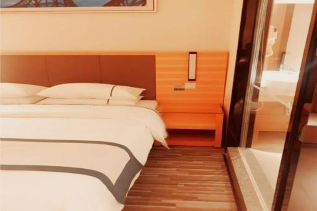 Чжухай: City Comfort Inn Zhuhai Jinwan Hangkong Xincheng