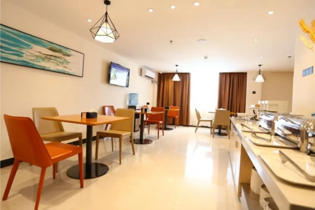 Чжухай: City Comfort Inn (Zhuhai Jinwan Airport Jilin University)