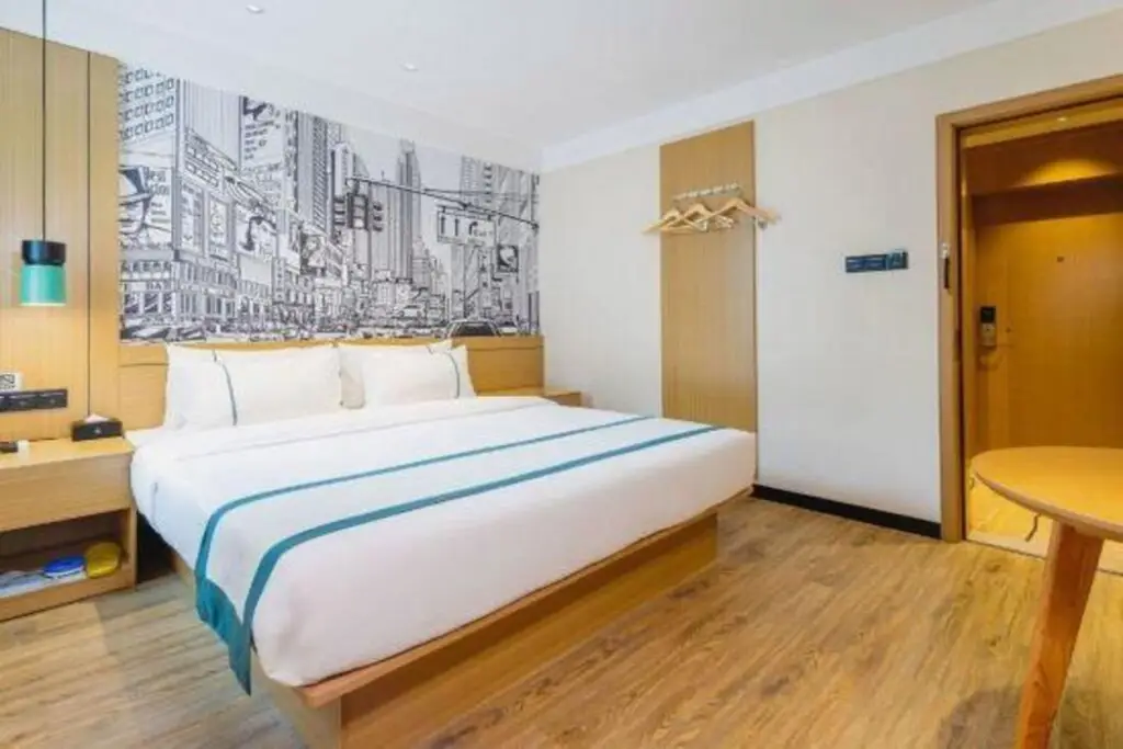 Чжухай: City Comfort Inn (Zhuhai Jinwan Airport Jilin University)