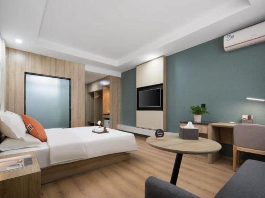 Шанхай: Hyatt Regency Hotel