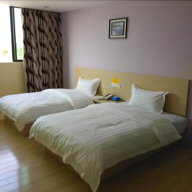 Чжухай: Zhuhai Heyi Hotel Baijiao Branch