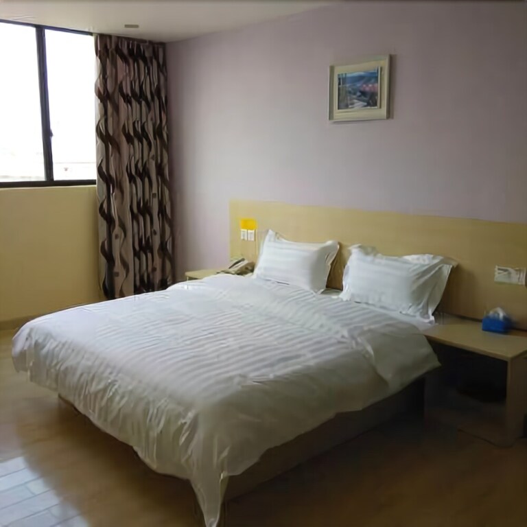 Чжухай: Zhuhai Heyi Hotel Baijiao Branch