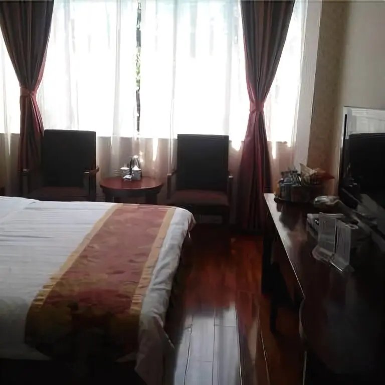 Чэнду: Xinjin Cambridge Peninsula Hotel