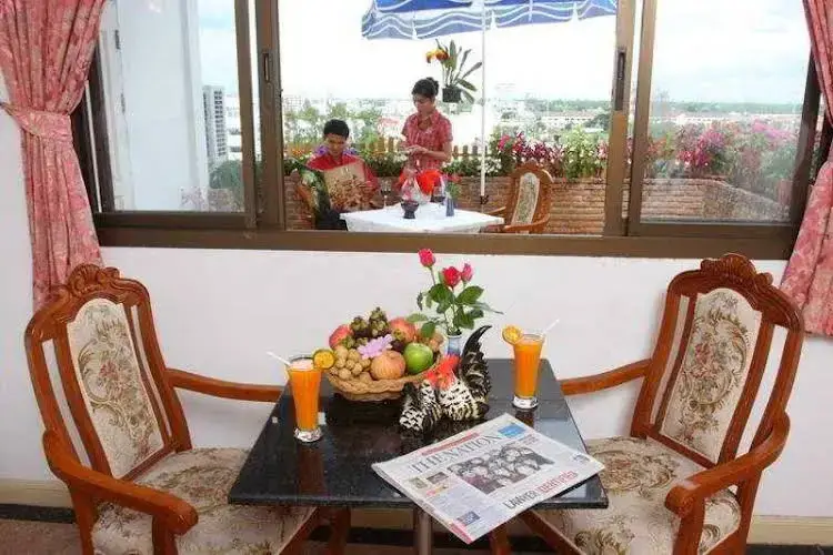 Бангкок: 13 Coins Bang Yai Hotel