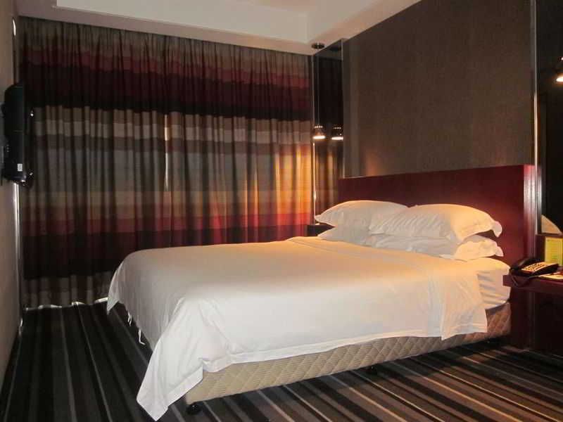 Дунгуань: Vienna Boutique Hotel Houjie