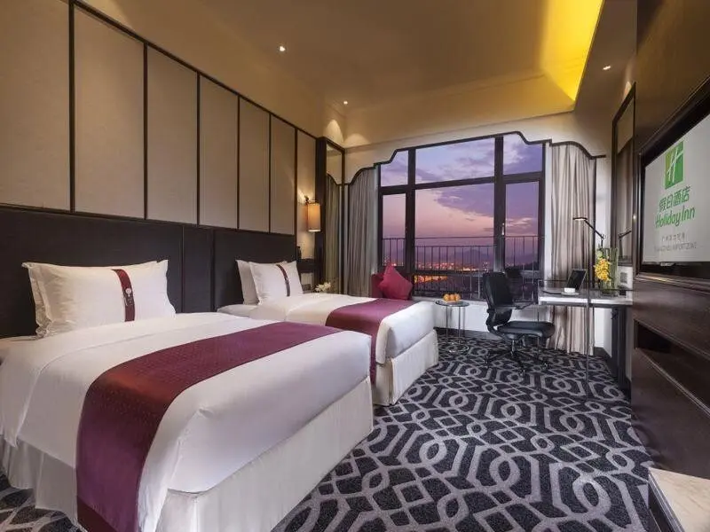 Шанхай: Holiday Inn Guangzhou Airport Zone