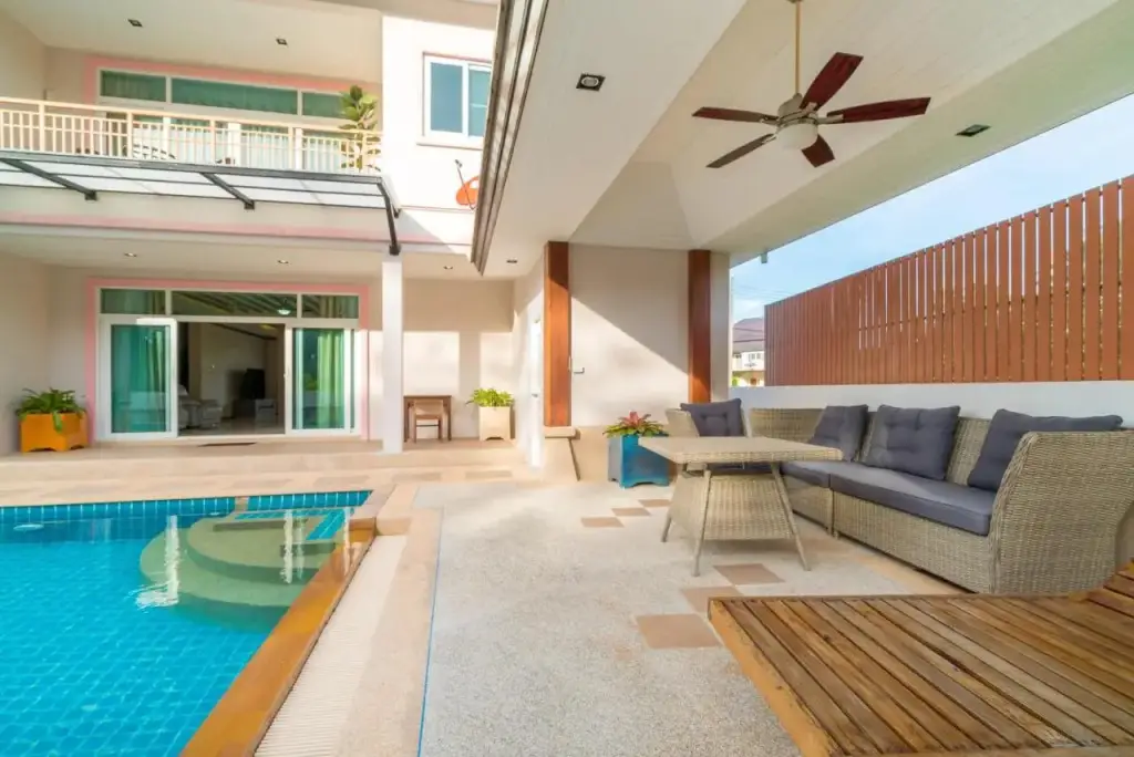 Муанг: Phuket9 Real Estate Development