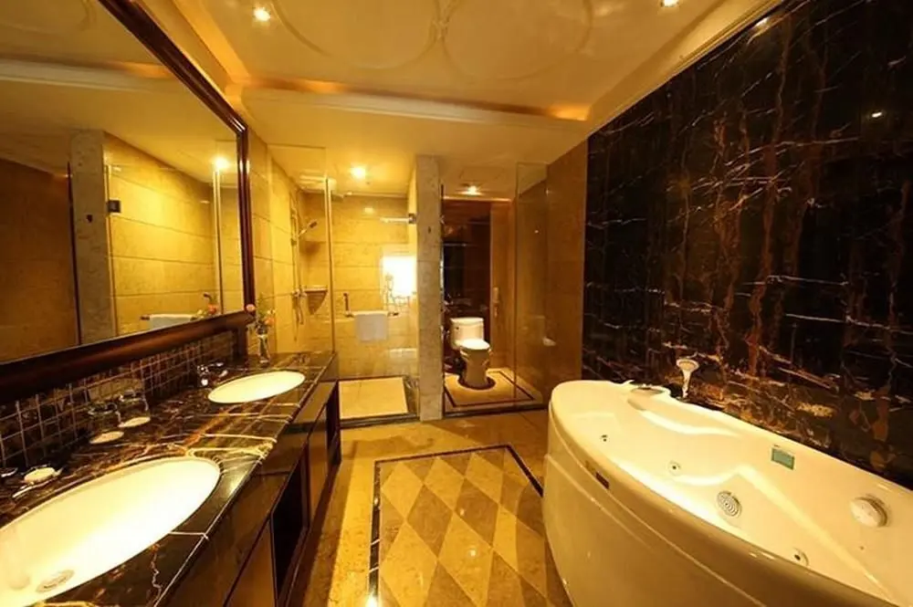 Чэнду: Chengdu Cannes Holiday Inn Hotel