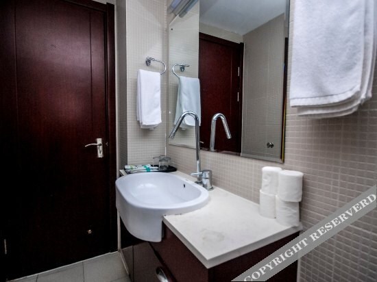 Циньхуандао: Yihai 45° Holiday Hotel