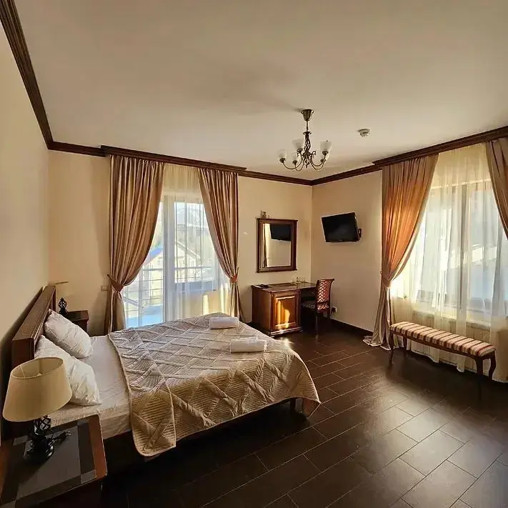 Красная Поляна: Hotel Hristofor