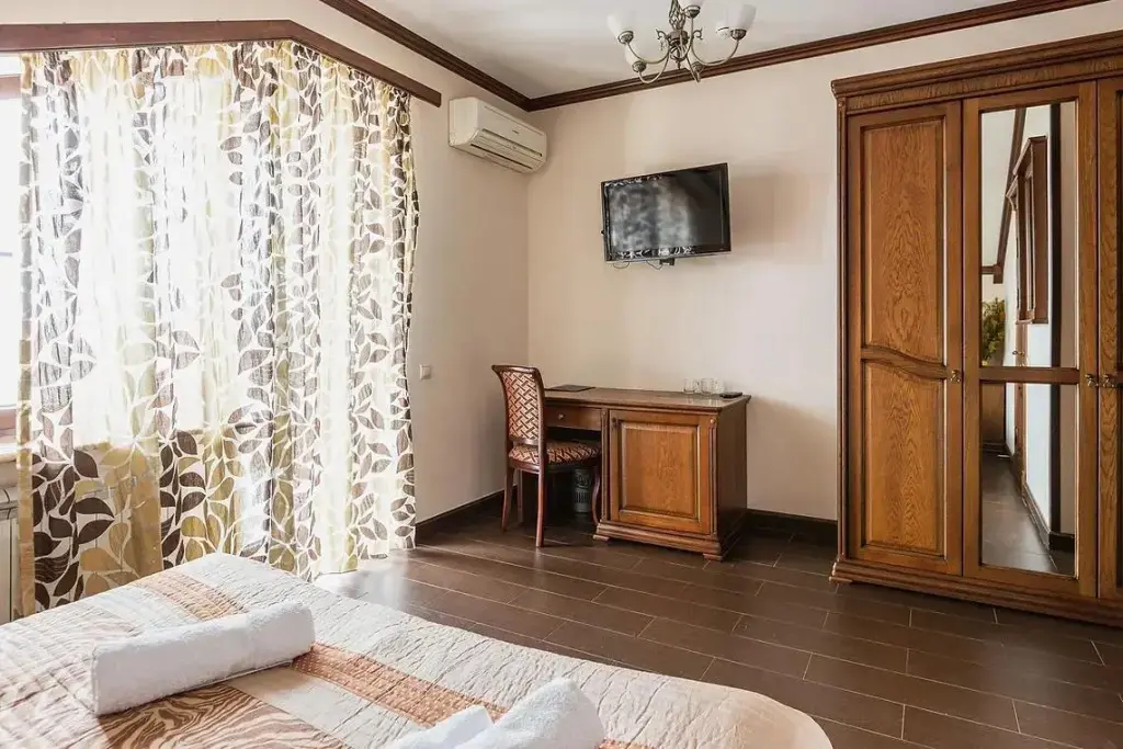 Красная Поляна: Hotel Hristofor