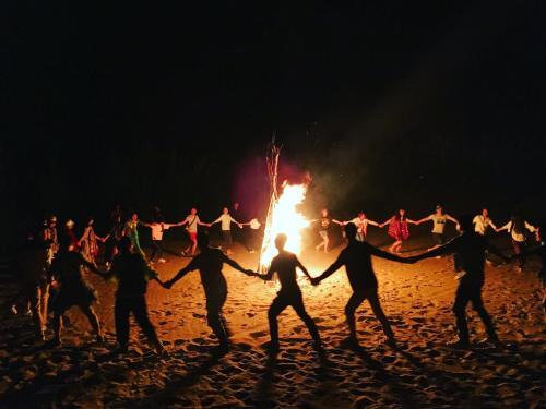 Цзюцюань: Dunhuang Impression Outdoor camping base