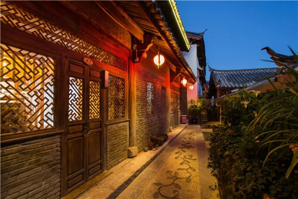 Floral Hotel Lijiang Qinjin Palace — фото 1