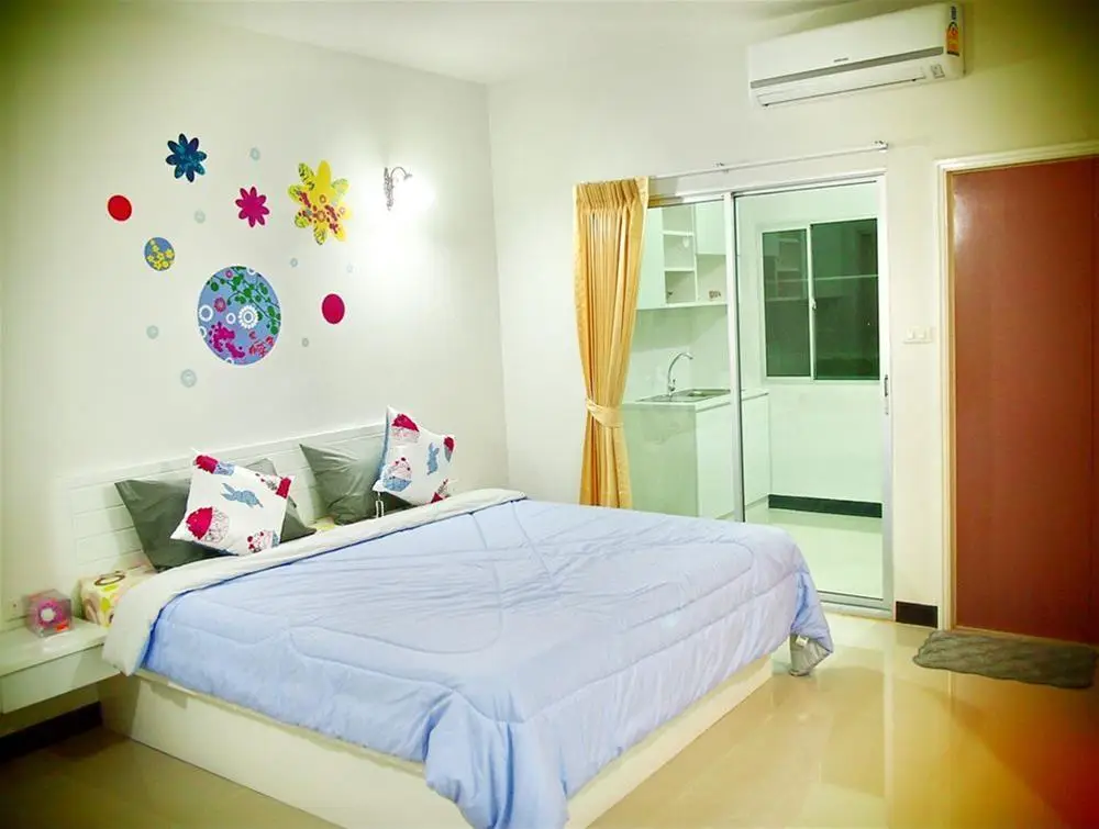 Самутпракан: Full Room 77 Apartment